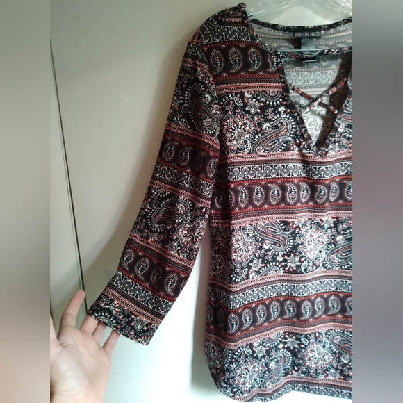 2/20$💚 NWOT lovely peasant top - Picture 6 of 9